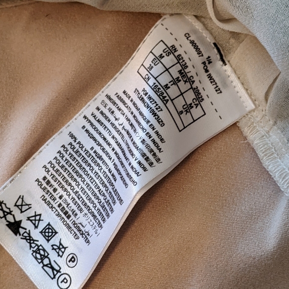 Guess Vintage Vest - Picture 5 of 12